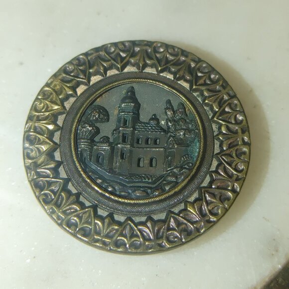 Button Antique Vintage Victorian Castle Design Picture Ornate Border The Chateau - Picture 4 of 8